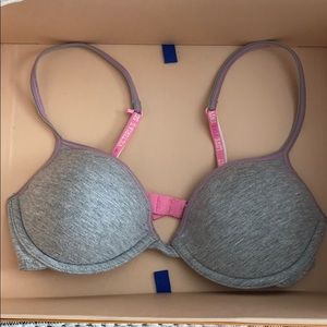 Pink By Victoria’s Secret TShirt Bra